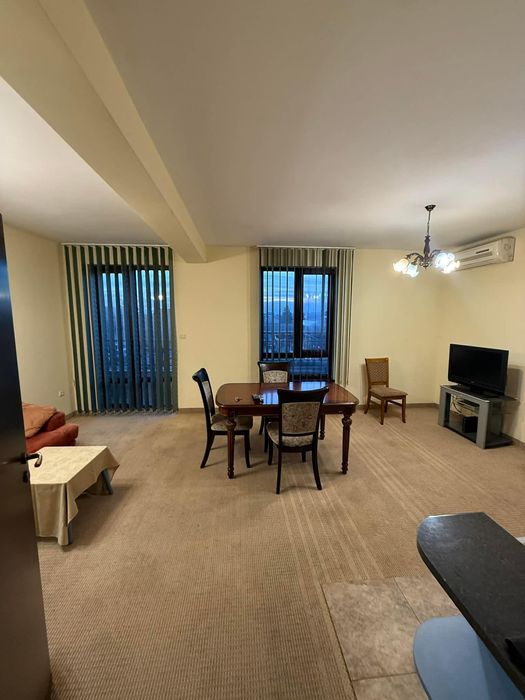 Двустаен апартамент, под наем, кв. Победа