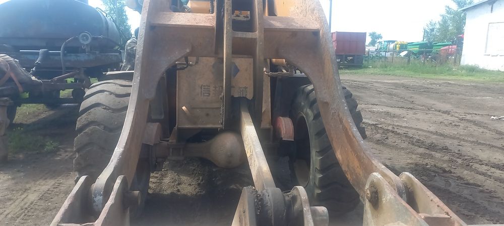 Продам погрузчик