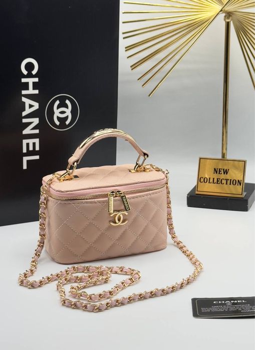 Geanta Chanel noua !!! Dimensiuni 16/11 !!!