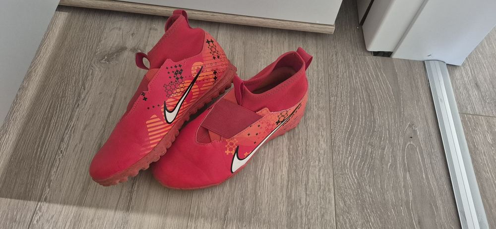 Nike стоножки 38 номер