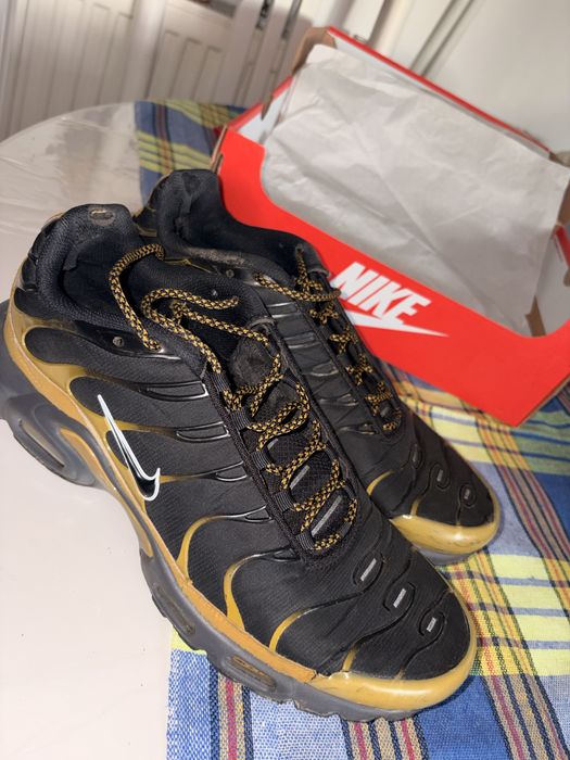 Nike tn plus bronzine/black medium ash