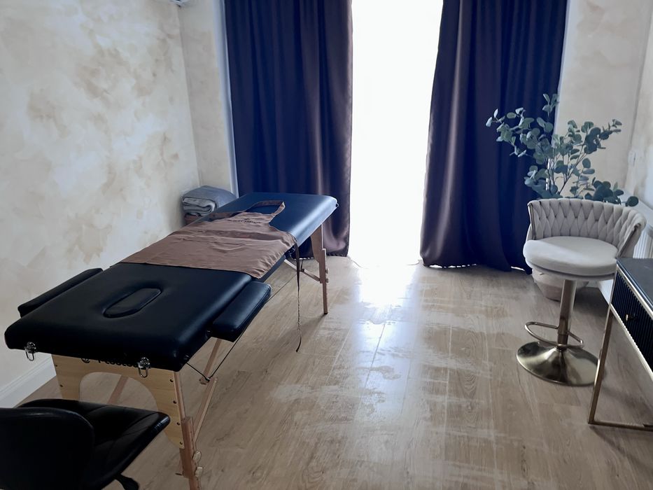 BeautyStation salon din Tomis Plus ofera spre inchiriere locuri !