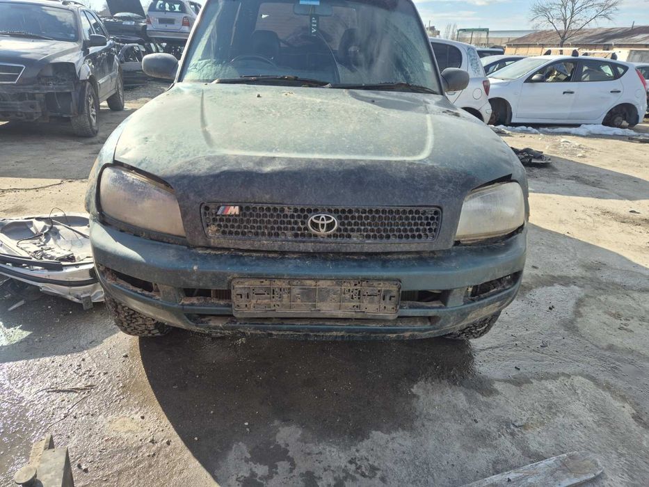 Тойота рав 4 на части