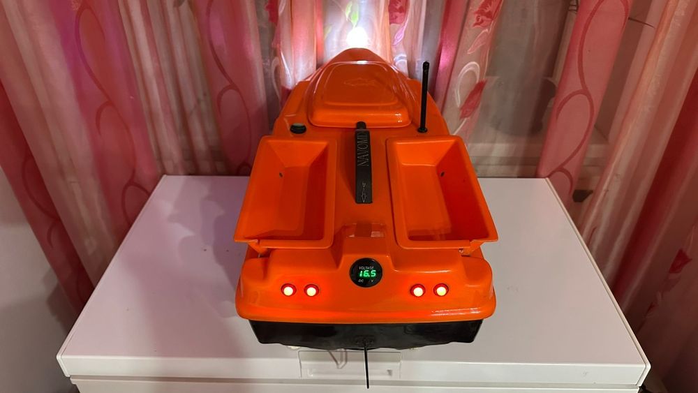 Navomodel barcuta plantat lipo de viteza