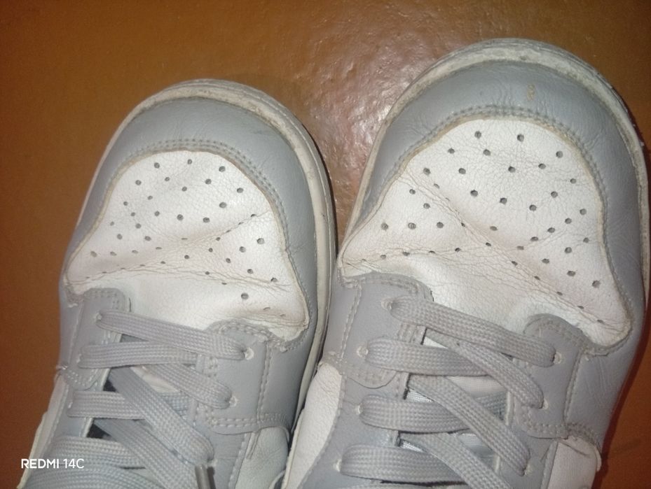 Продаю старый найки