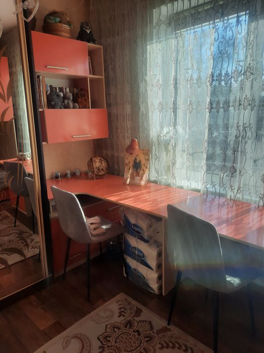 Детская комната стол кровати