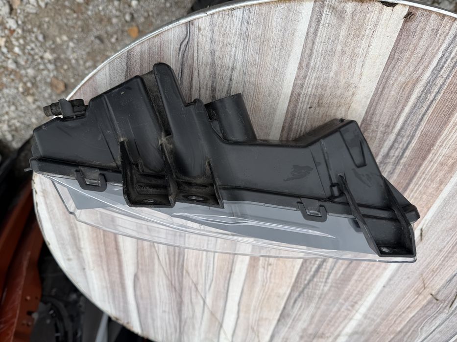 Халоген Tesla Model 3/Y