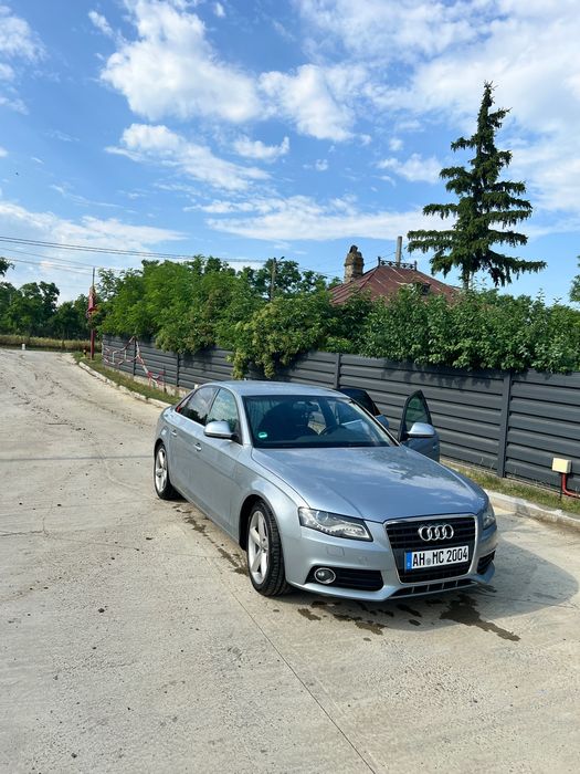 Vând Audi a 4 b8