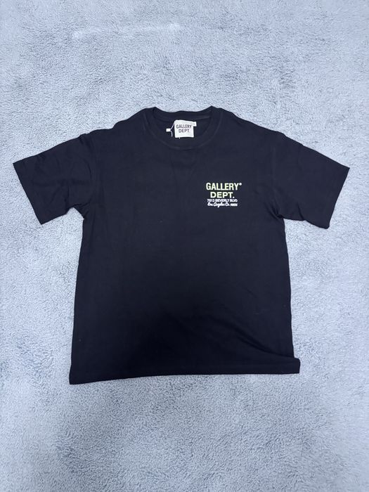 Tricou Gallery Dept
