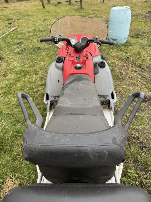 Snowmobile Bombardier Lynx 800