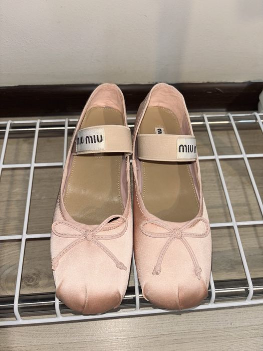 Балетки в стиле Miu Miu