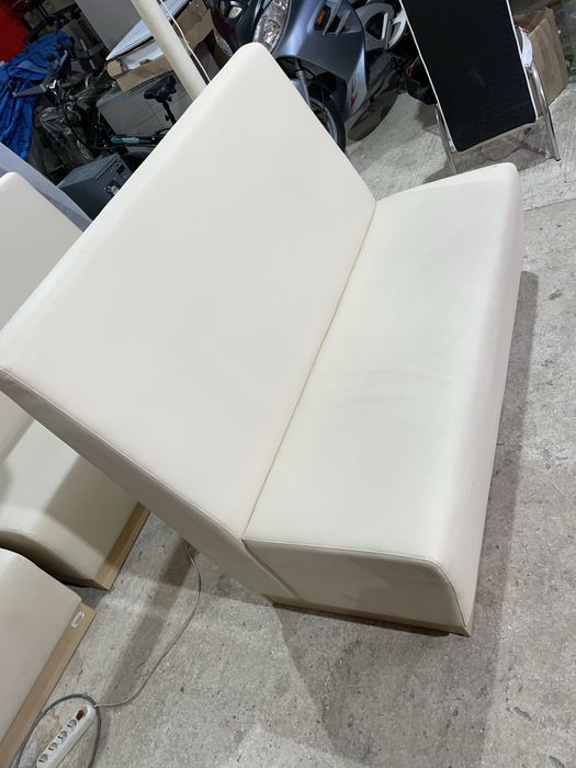 Canapele terasa pizzerie cafenea