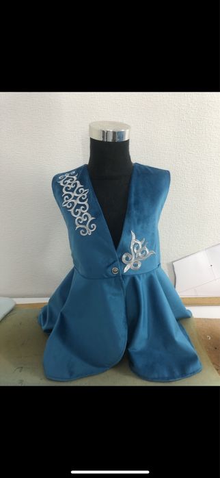 Национальные жилетки