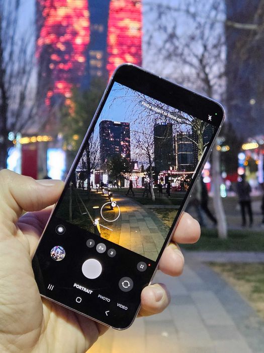 Samsung S23 256gb. Sim+E-sim