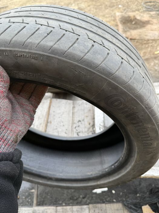 Продам шины 235/45/18