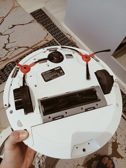 Робот пылесос от Haier