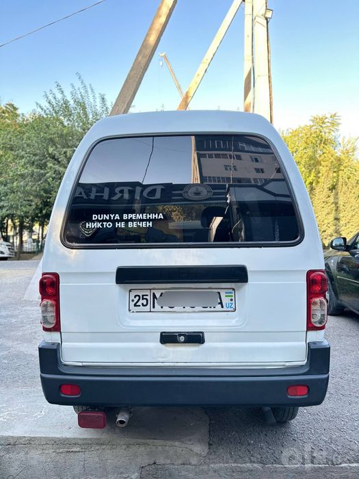 Damas van sotiladi 2021 yil 17000 min yurgan