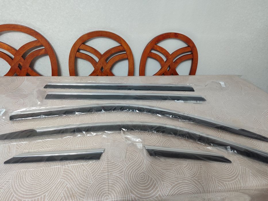 Продам аксессуары Ветровики производство made in Korea Ssangyong Rexto