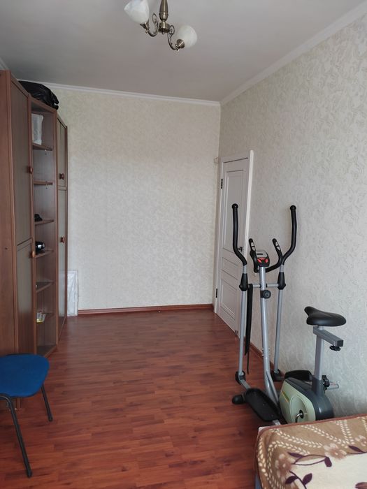 Продам 4-х комнатную квартиру