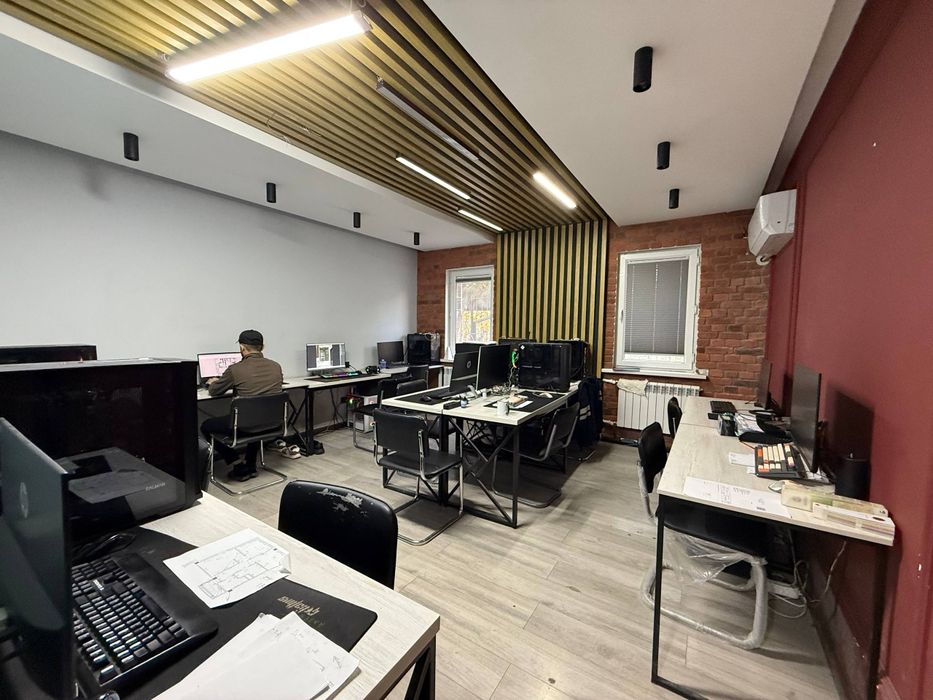 продаётса под офис либа под бизнес Алмазар себзор НБУ Банк