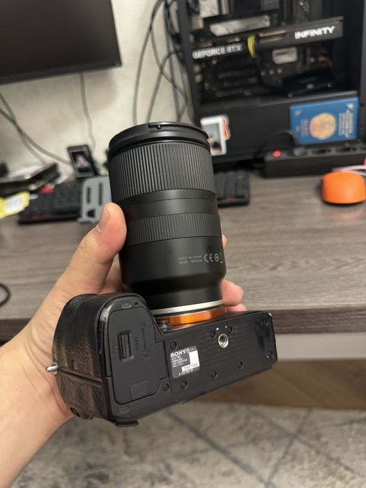 Sony a7III в комплекте
