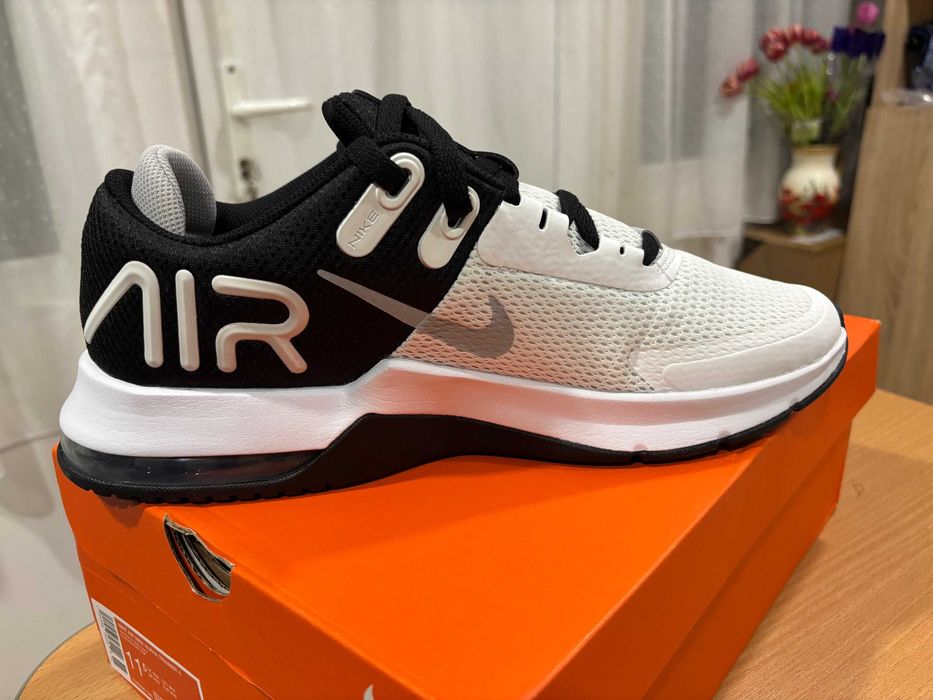 Vand Nike AirMax Alpha trainer 4 noi in cutie Marimea 45.5