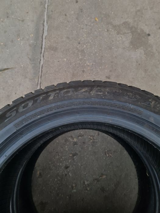 Зимни гуми 2 броя PIRELLI SottoZero3 225 50 R18