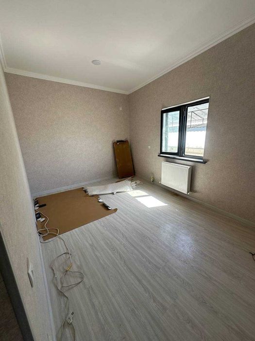 Срочно Продаю 3х-комнат НА М.Ашрафи