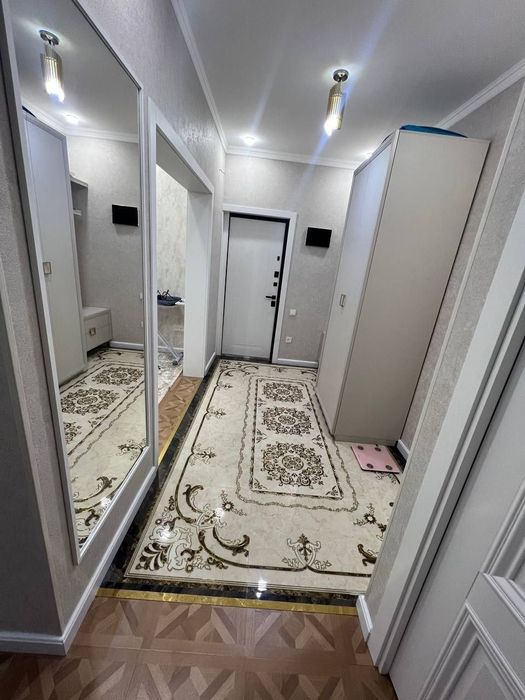 Юнусабад 14 Лулу 3/3/5 балкон 2х6 78м² Евро