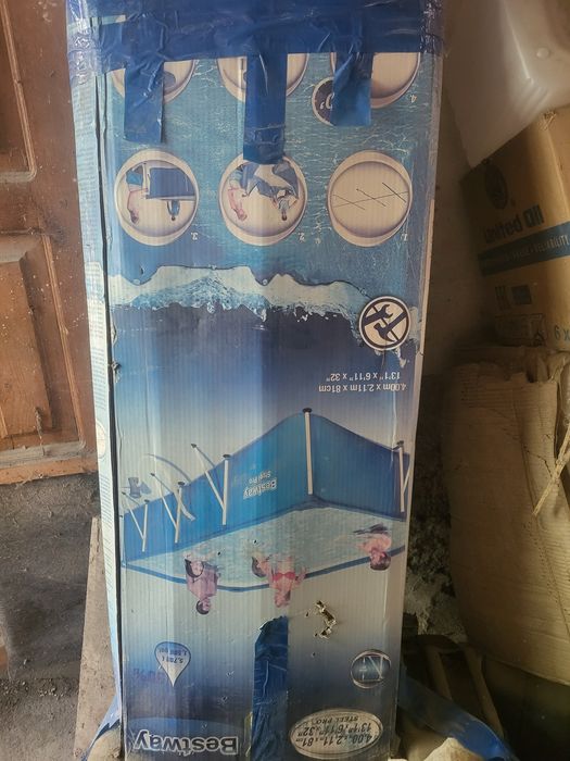 Бассейн в отличном состоянии