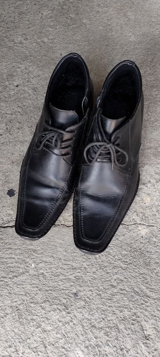 Vând, 2 bucăți pantofi eleganți pentru bărbați din piele, Bigotti Maro 42 și Taima Negru 41!