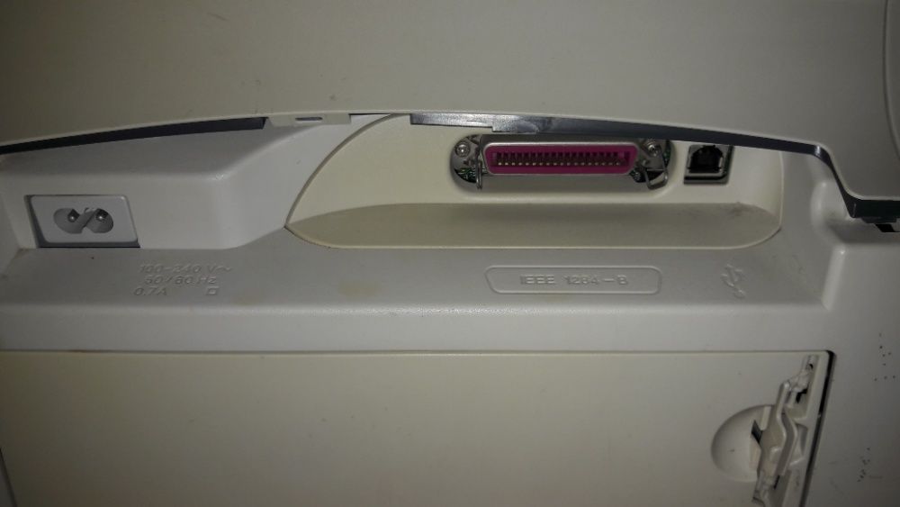 Vand imprimanta HP 3820