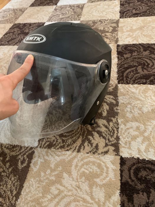 Продаю шлем 90 т