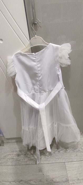 Детские платье новые