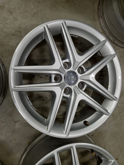 Jante Audi A4 Allroad R17 originale [ 5x112]