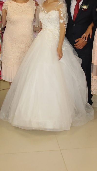 Продам свадебное платье б/у
