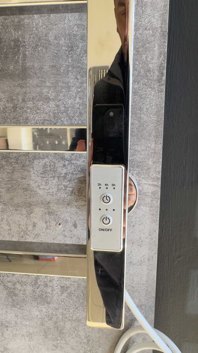 Установи полотенцесушитель куда захочешь.