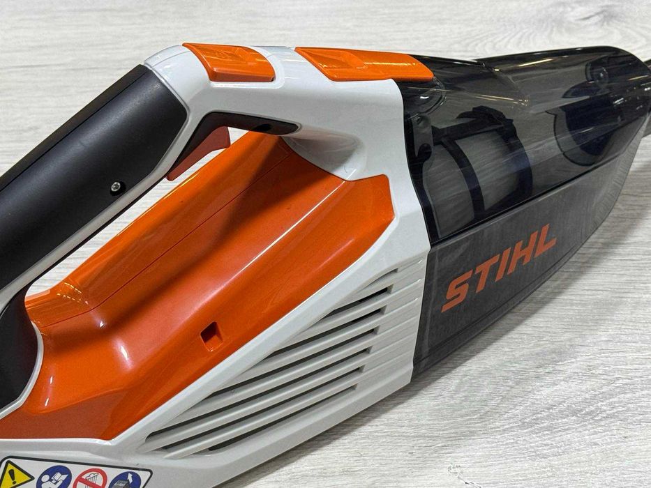 Акумулаторна прахосмукачка STIHL SEA 20 със зарядно (без батерия)
