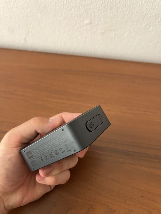 Тонколонка JBL GO2