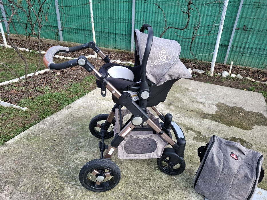 Carucior 3 on 1.