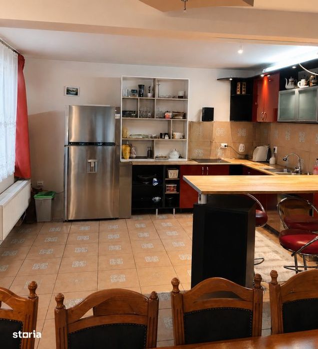 Casa individuala, 350 mp, zona Sasar