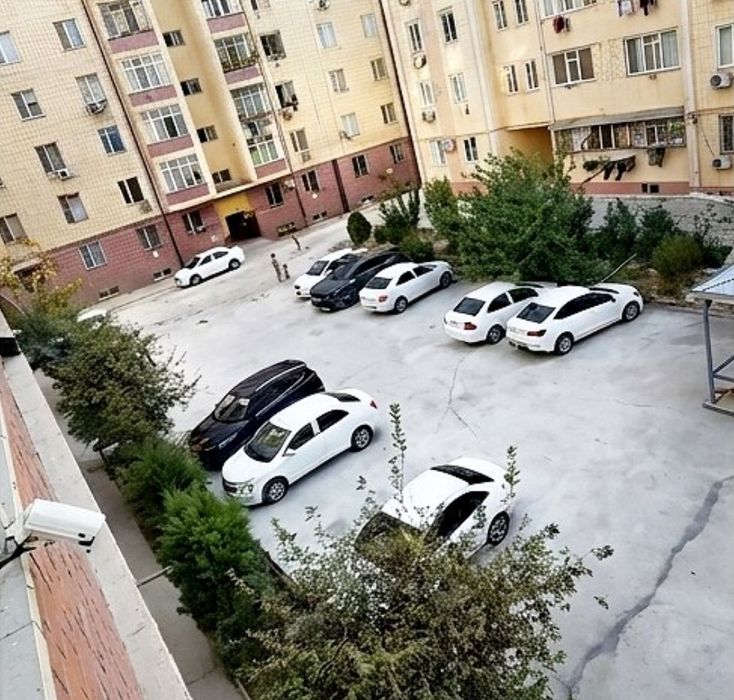 Самарқанд Сартепо массеви 5етажли домни 3қаватидан 2хонали