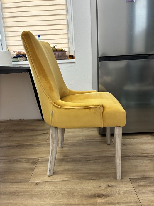 2 Scaune living - bucatarie
