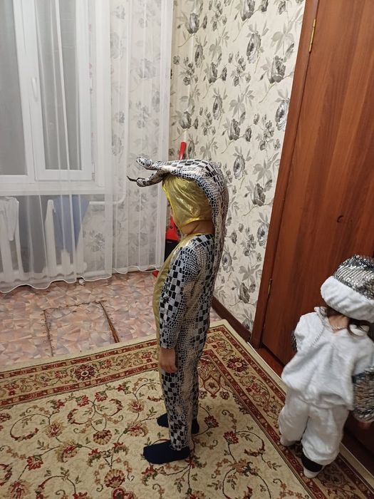 Костюм на НГ продается