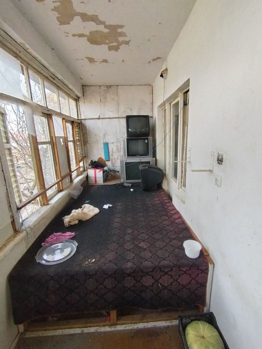 Чирчик ш. Троицк 2х/3/4 янги планировка 64 м²