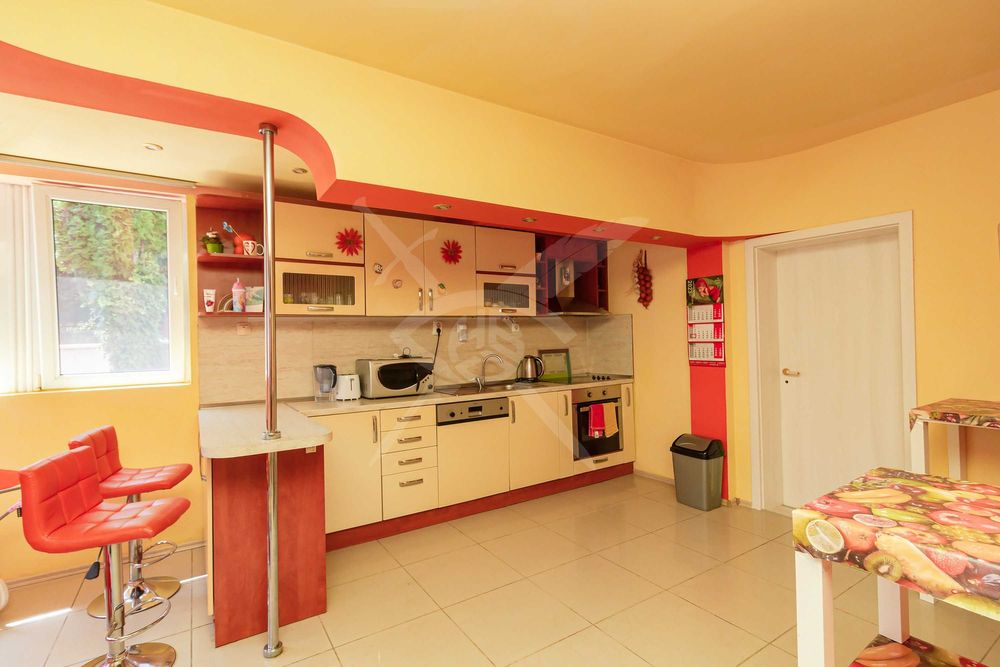 Продава се Къща в София, Левски - 450 кв.м за 1700 €/кв.м - Снимка #14