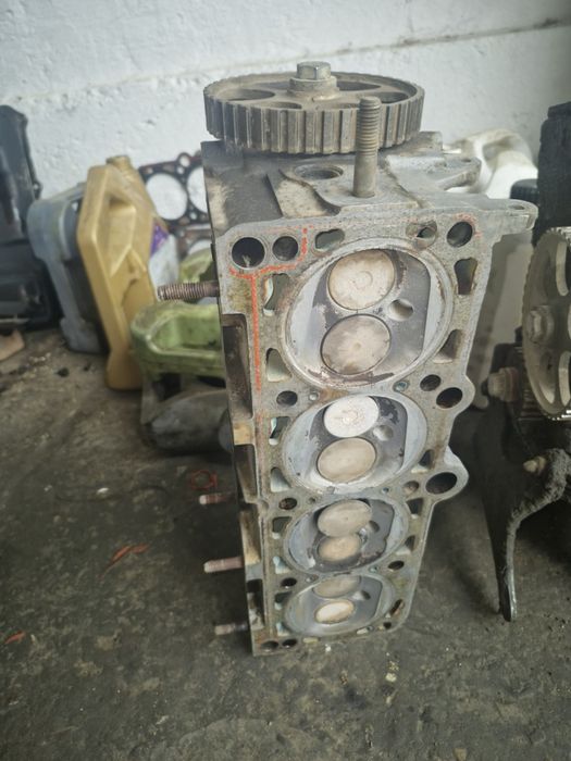 Головка ауди пассат 1.8
