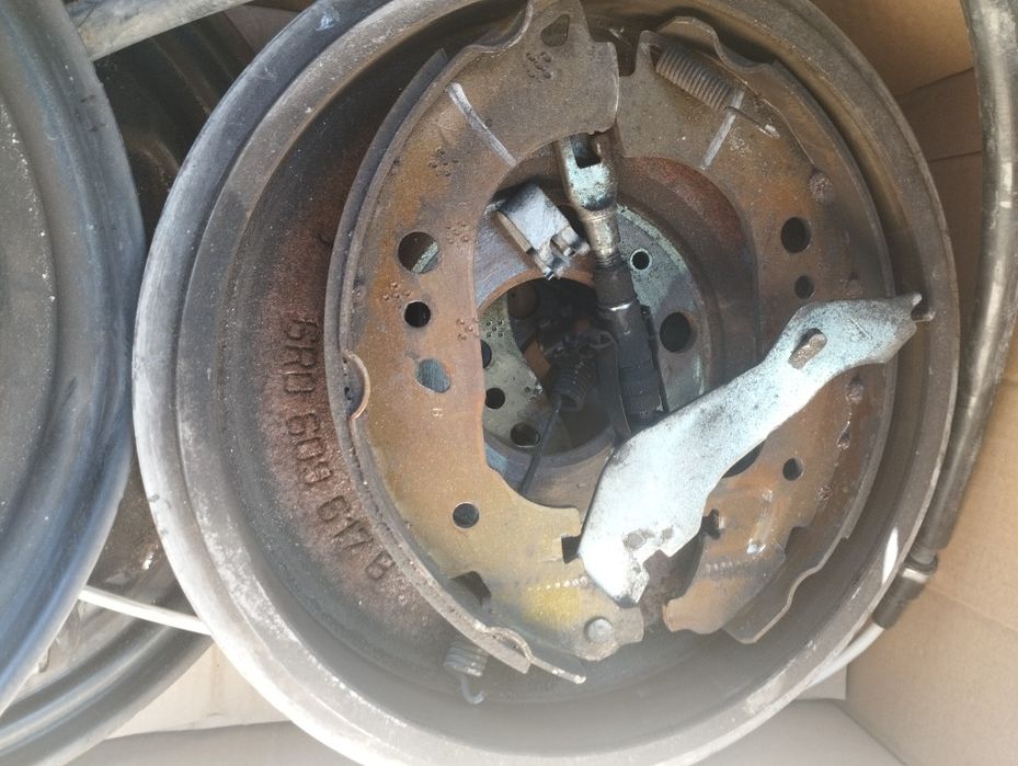 Барабанные тормоза на Skoda Rapid