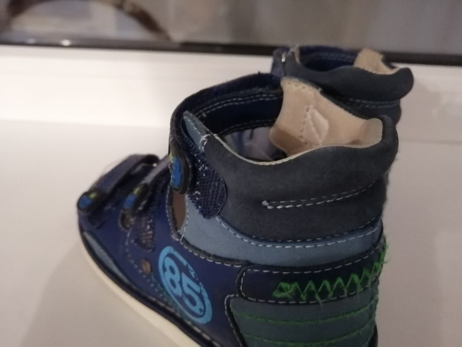 Продам ортопедические сандали