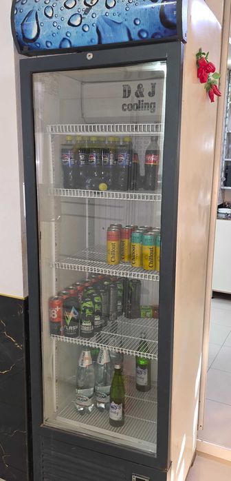 Холодильник для напитков